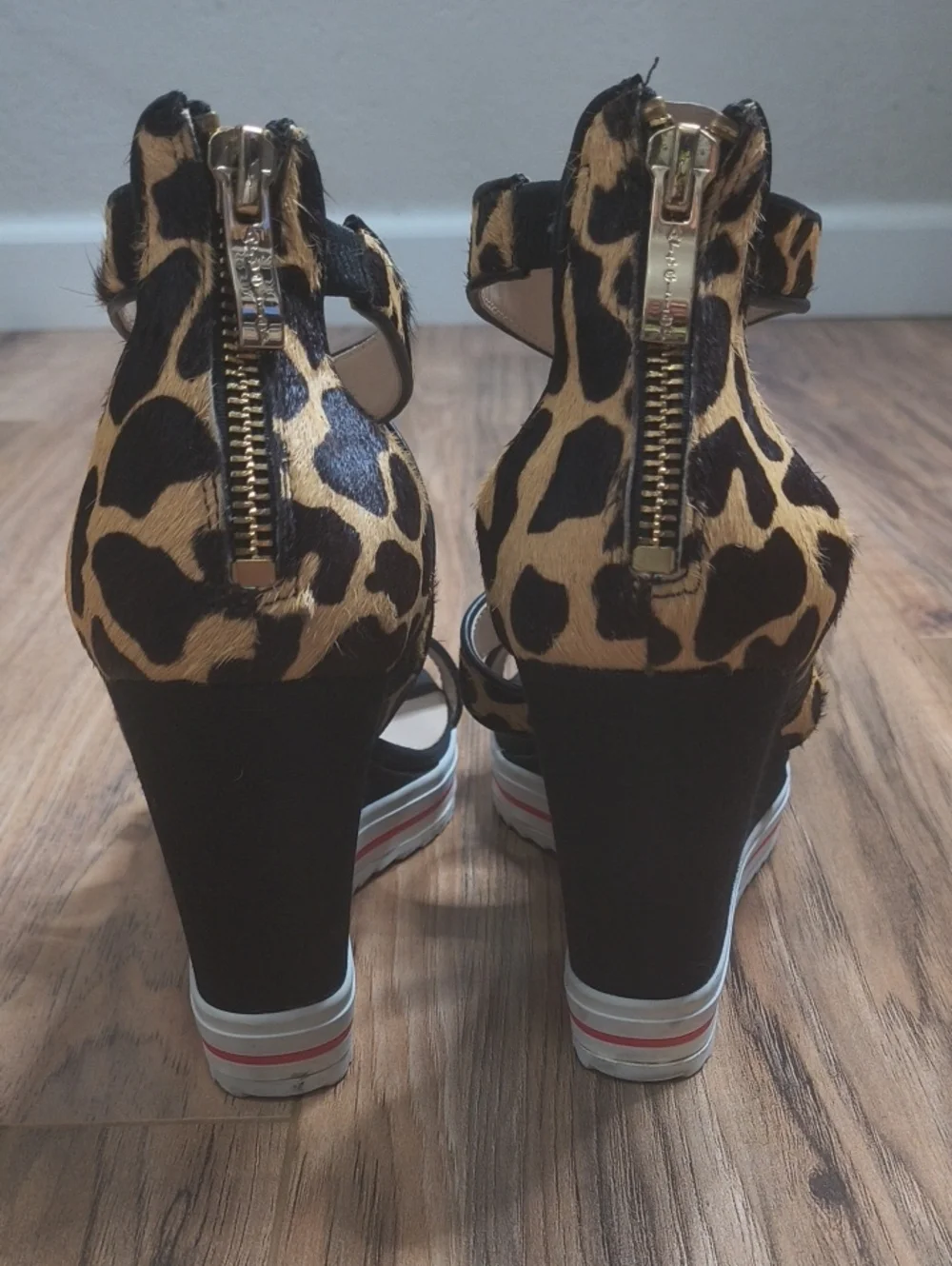 Nicole Miller Artelier Charlie Wedge Sandals